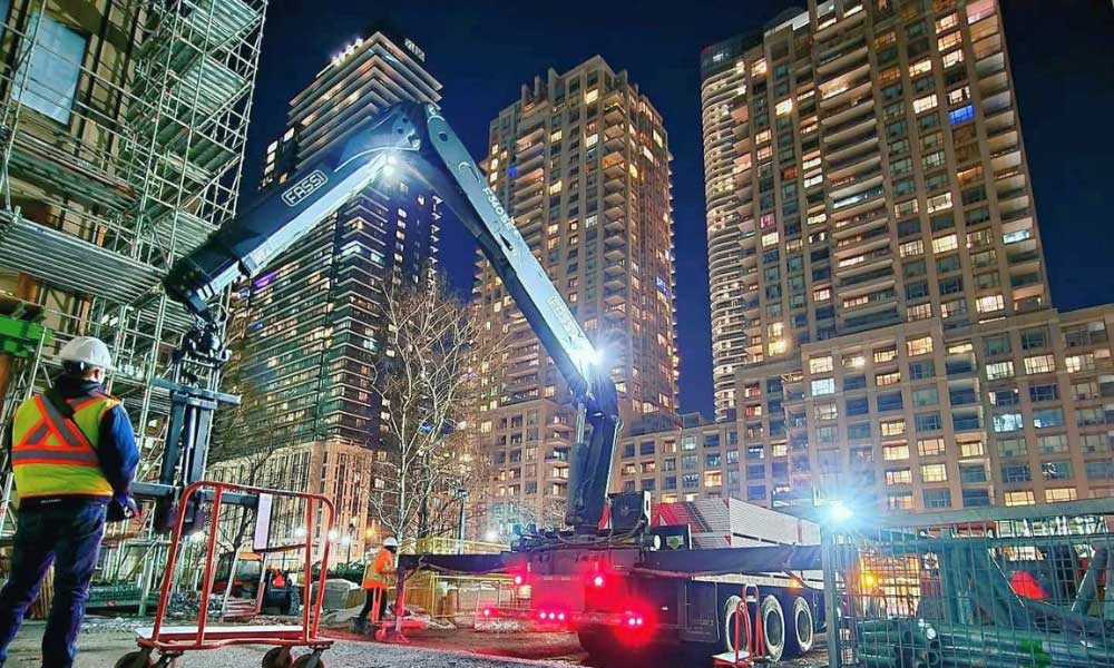 Highrise delivery shot